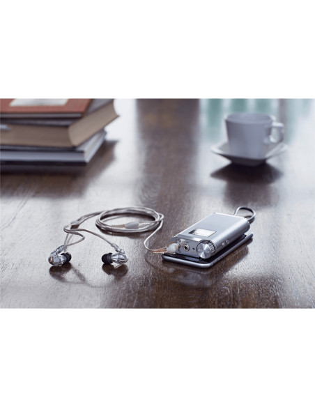SHA900 Amplificatore e convertitore DAC portatile