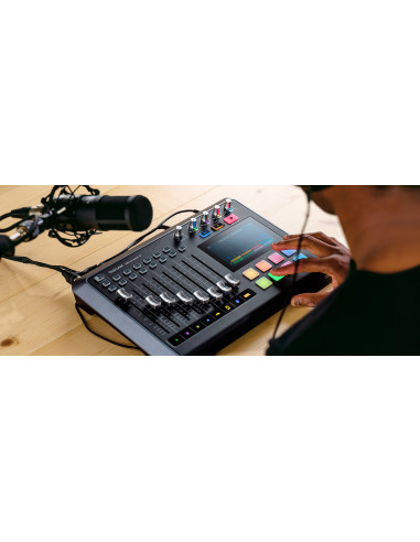 TASCAM MixCast 4 | Workstation con Registratore per Podcast