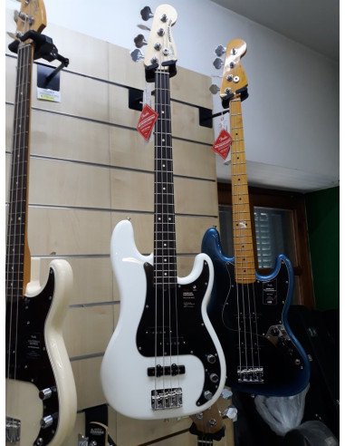 FENDER American Performer Precision Bass RW Arctic White