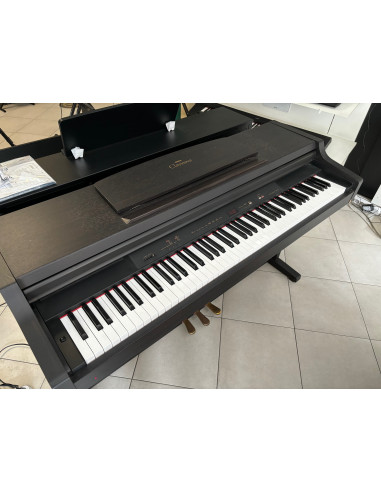 Yamaha CLP411 Usato Pianoforte elettrico con mobile