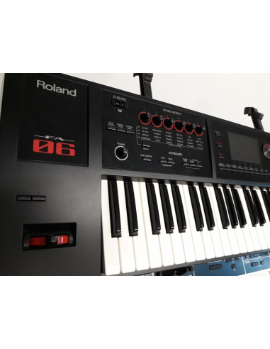 ROLAND FA06 | Workstation 61 Tasti | Usato